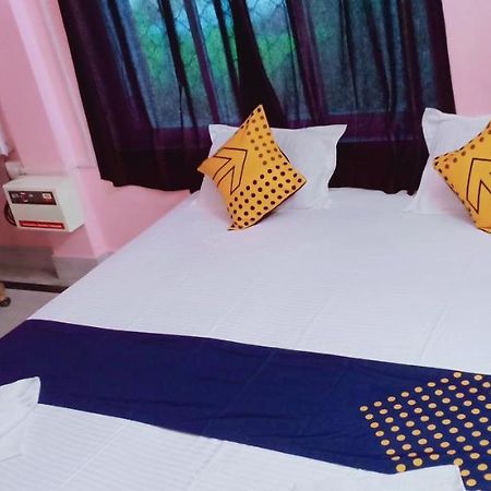 Hotel Gunjan Puri Luaran gambar