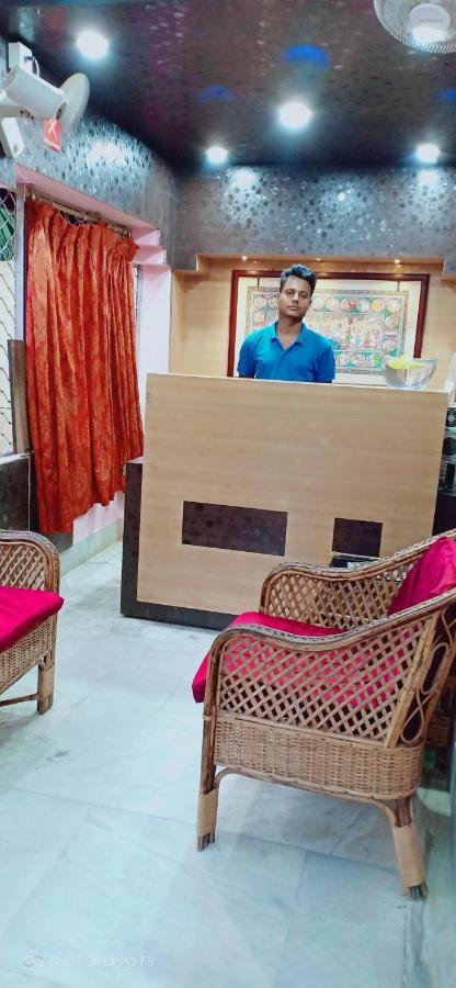 Hotel Gunjan Puri Luaran gambar